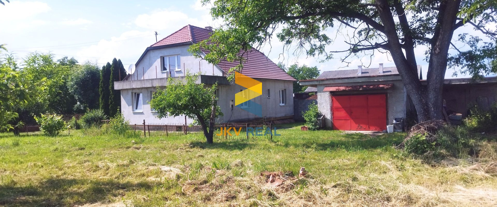 IBA U NÁS Rodinný dom Kamenec pod Vtáčnikom JKV REAL