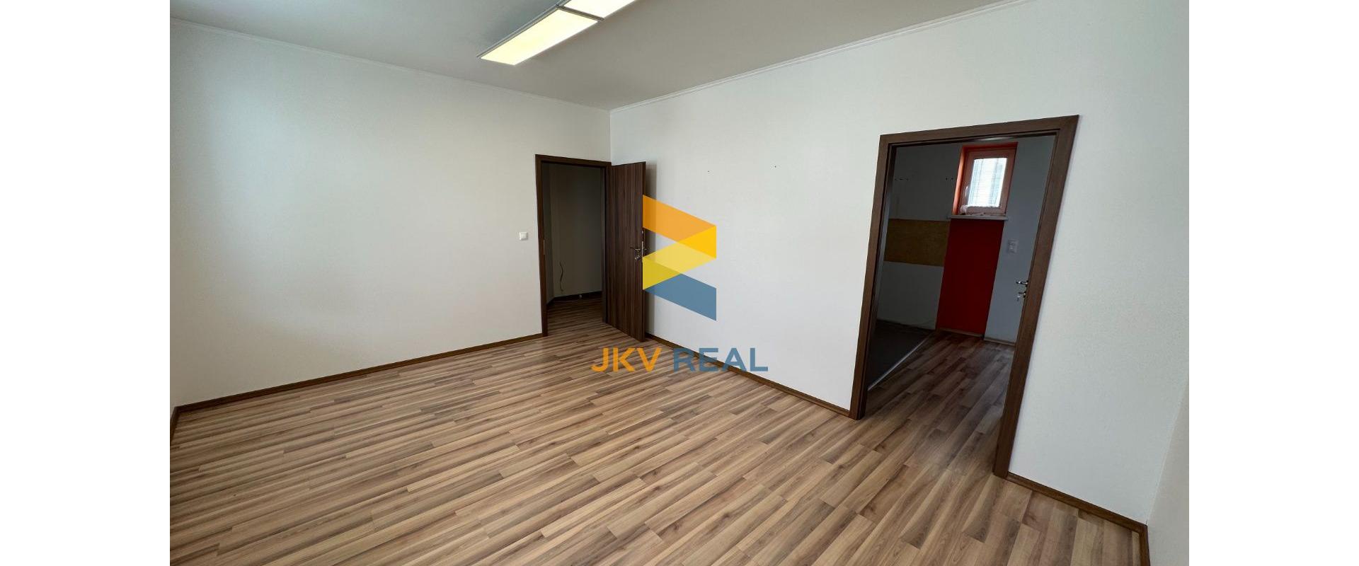 Prenájom kancelárskych priestorov s atraktívnou polohou a vysokým marketingovým potenciálom