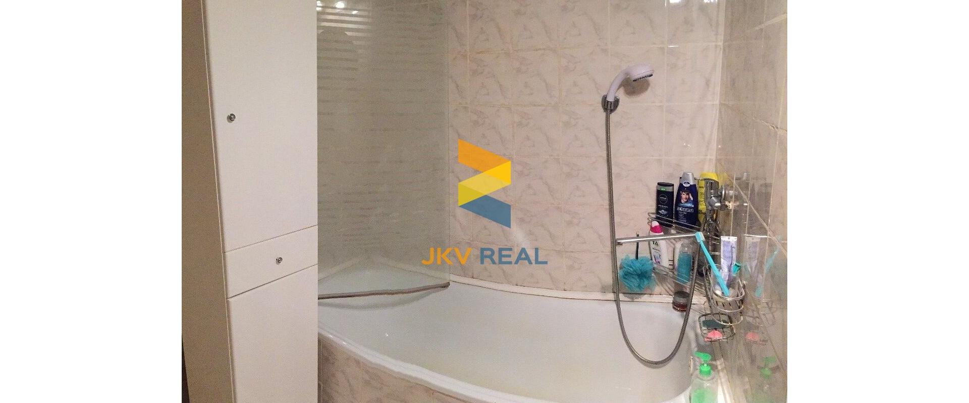 Predaj 4i. byt Nad Jazerom