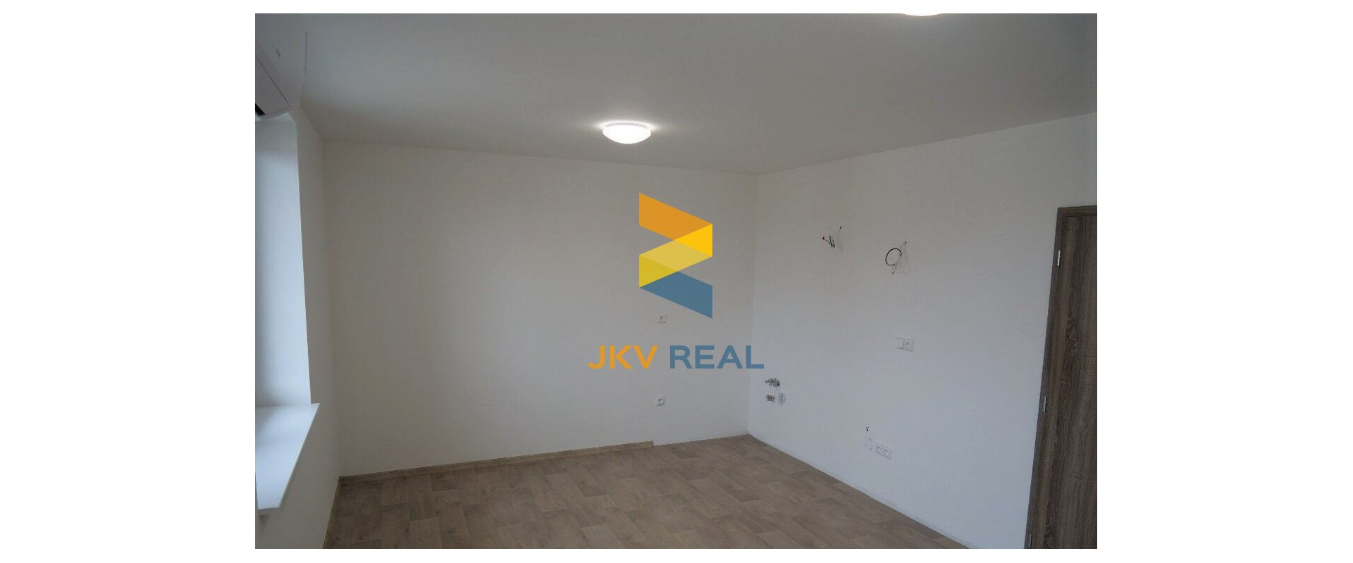 NOVOSTAVBA - VINOSADY - 2 IZBOVÝ BYT