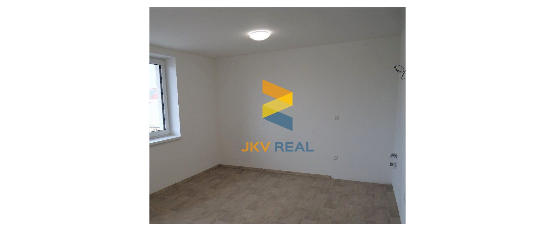 NOVOSTAVBA - VINOSADY - 2 IZBOVÝ BYT