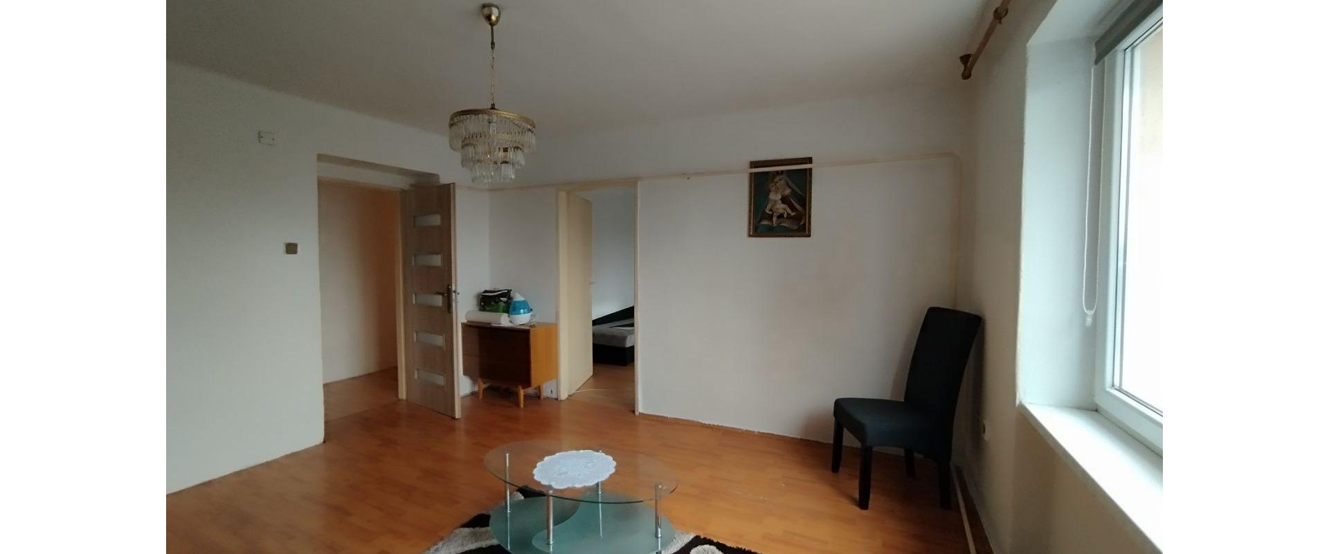 Na predaj veľký 2 izbový byt v meste Levice - JKV REAL