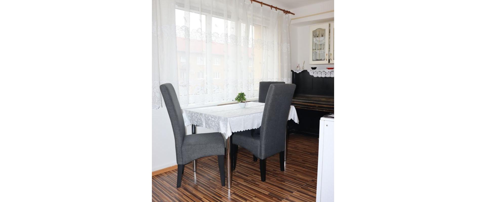 Na predaj veľký 2 izbový byt v meste Levice - JKV REAL