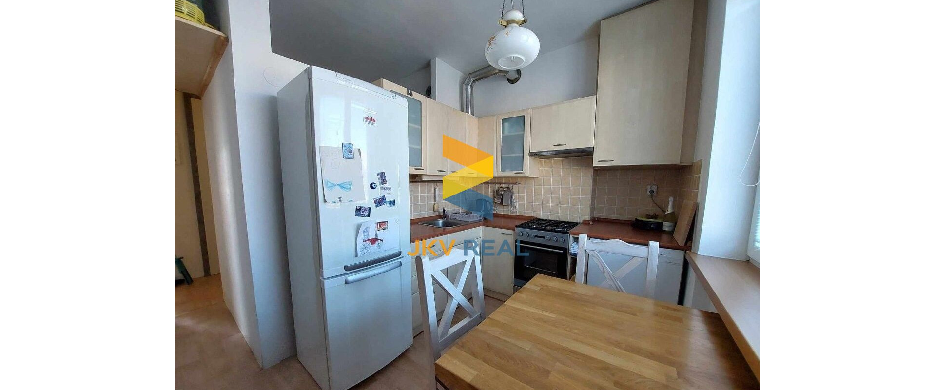 PREDAJ ZREKONŠTRUOVANÉHO 2-IZBOVÉHO BYTU V DÚBRAVKE