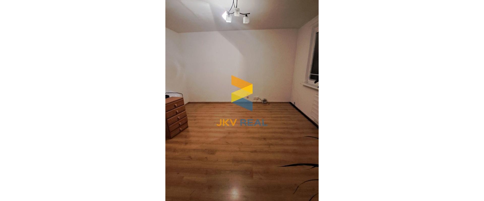 Ponúkame na predaj 3 izbový byt v Považskej Bystrici