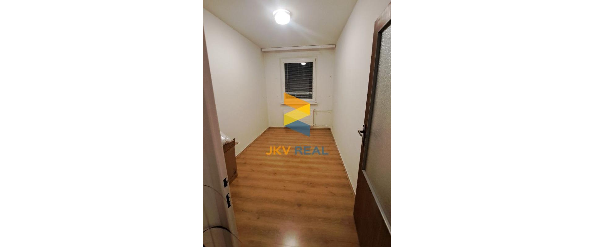 Ponúkame na predaj 3 izbový byt v Považskej Bystrici