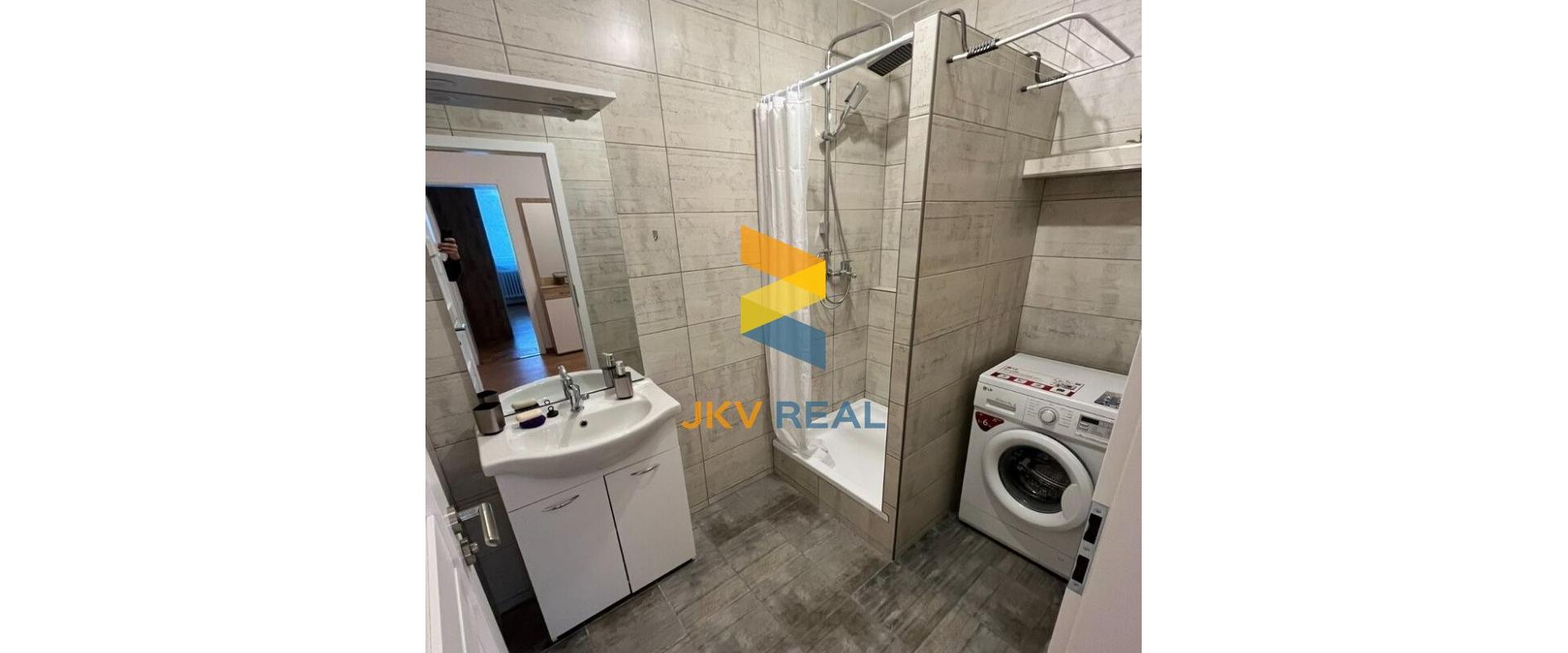 Na prenájom útulný 2 izbový byt - Dlhé Hony