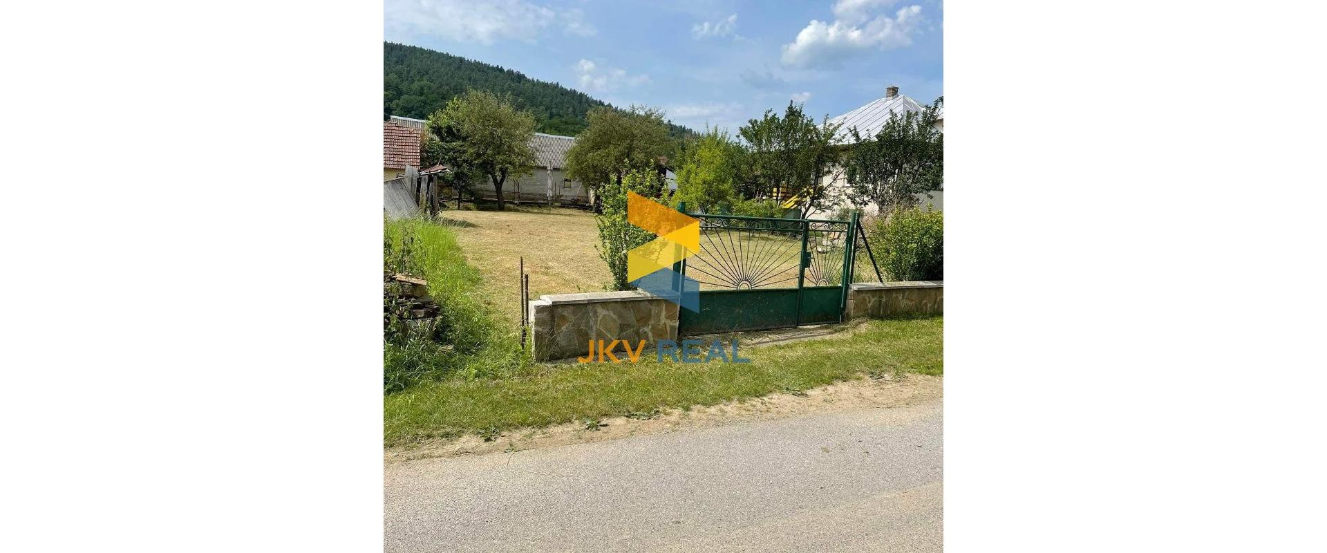 ZNÍŽENÁ CENA ! Pozemok na stavbu domu - Bertotovce