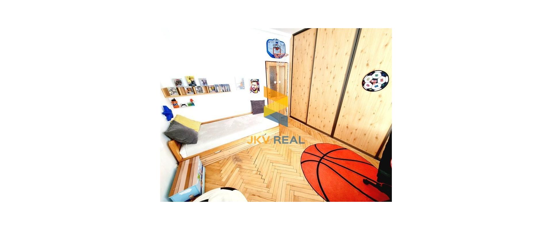 PREDANÝ! SLNEČNÝ 2-IZB.BYT S BALKÓNOM, NOVÉ MESTO, 57 M2, 189990 EUR