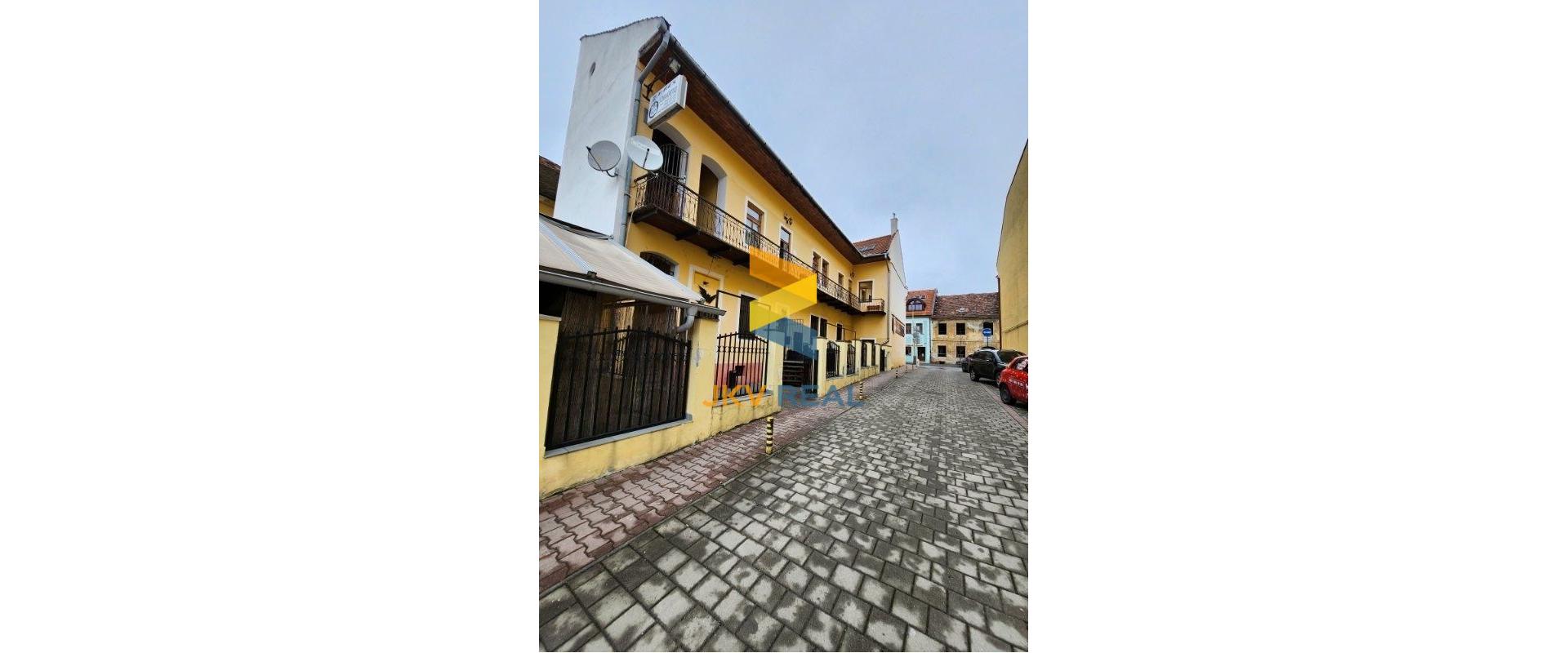 Prenajatý, Prenajom 2 izbového bytu v strede mesta Prešov, ulica Slovenská