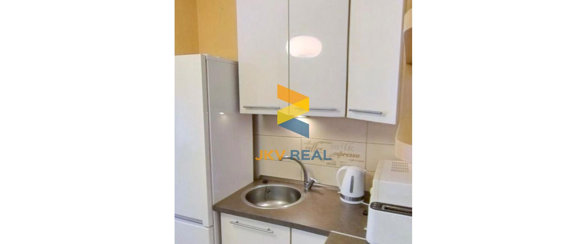 PRENAJATÉ - Prenájom 1-izbový byt s balkónom v Starom Meste na Mlynskej ul.