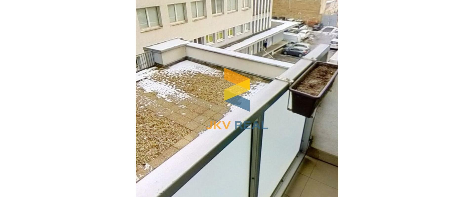 PRENAJATÉ - Prenájom 1-izbový byt s balkónom v Starom Meste na Mlynskej ul.