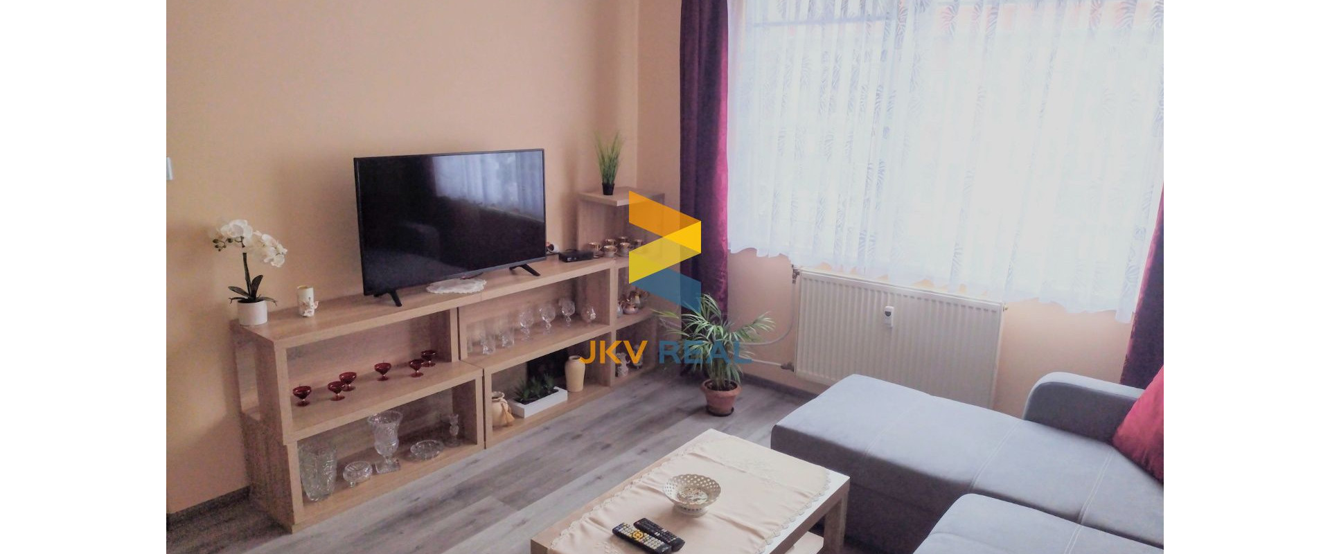 REZERVOVANÉ !!!     EXKLUZÍVNE !!!     PREDAJ - 1 izbový byt - PIEŠŤANY