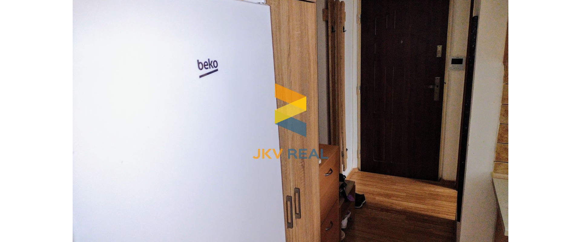 REZERVOVANÉ !!!     EXKLUZÍVNE !!!     PREDAJ - 1 izbový byt - PIEŠŤANY