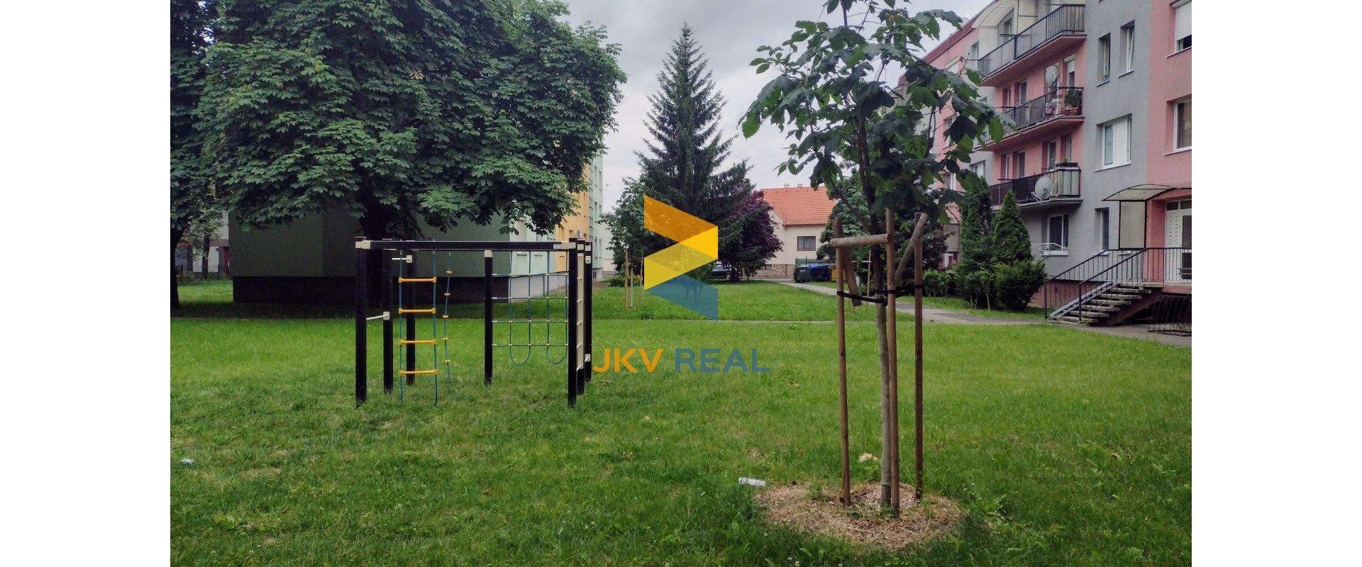 REZERVOVANÉ !!!     EXKLUZÍVNE !!!     PREDAJ - 1 izbový byt - PIEŠŤANY