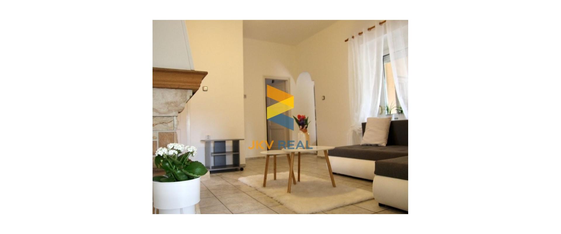 Rodinný dom 3-izbový na prenájom