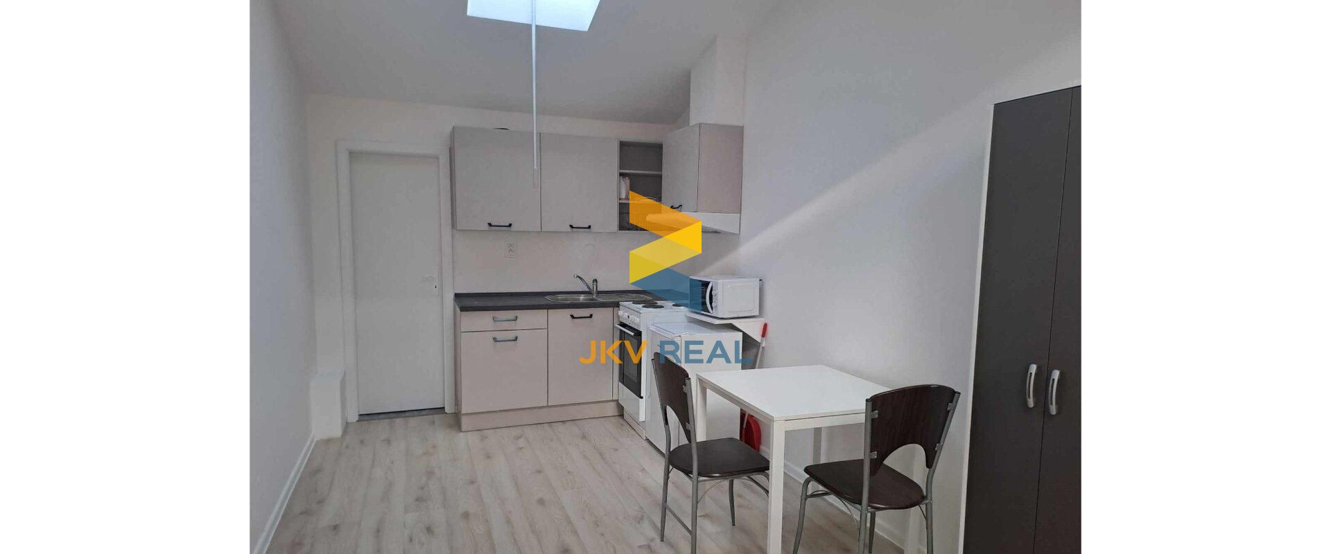 Garsónka na Zelenečskej ulici