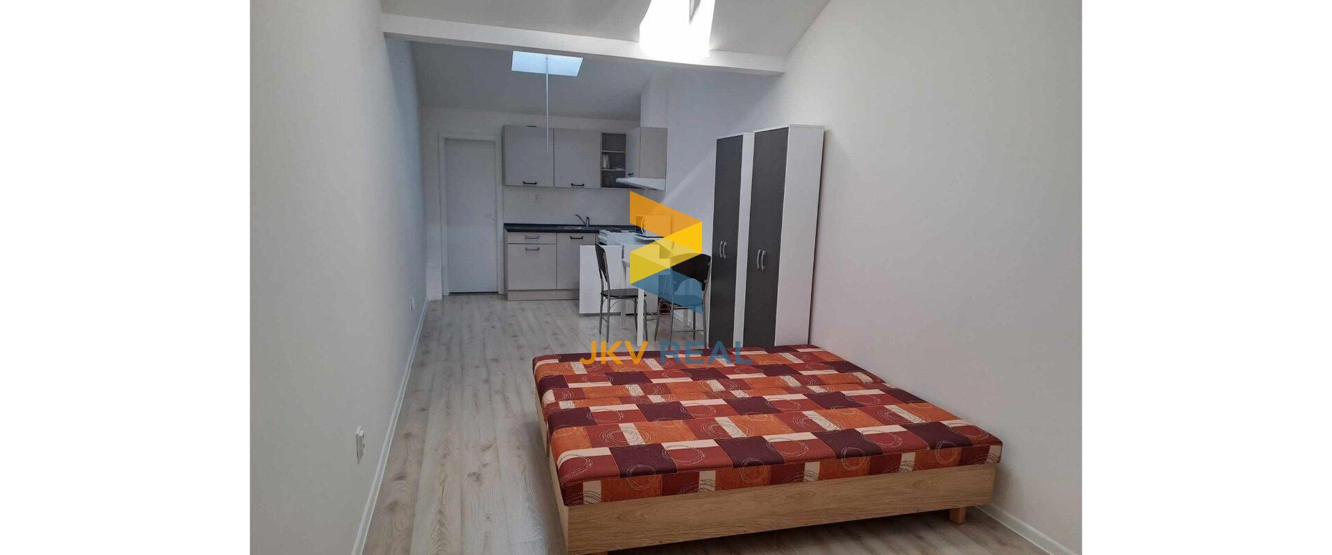 Garsónka na Zelenečskej ulici