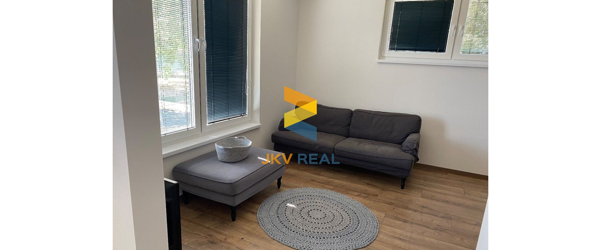 Vkusný 3 izbový mezonet s vlastným parkovaním v širšom centre Trnavy