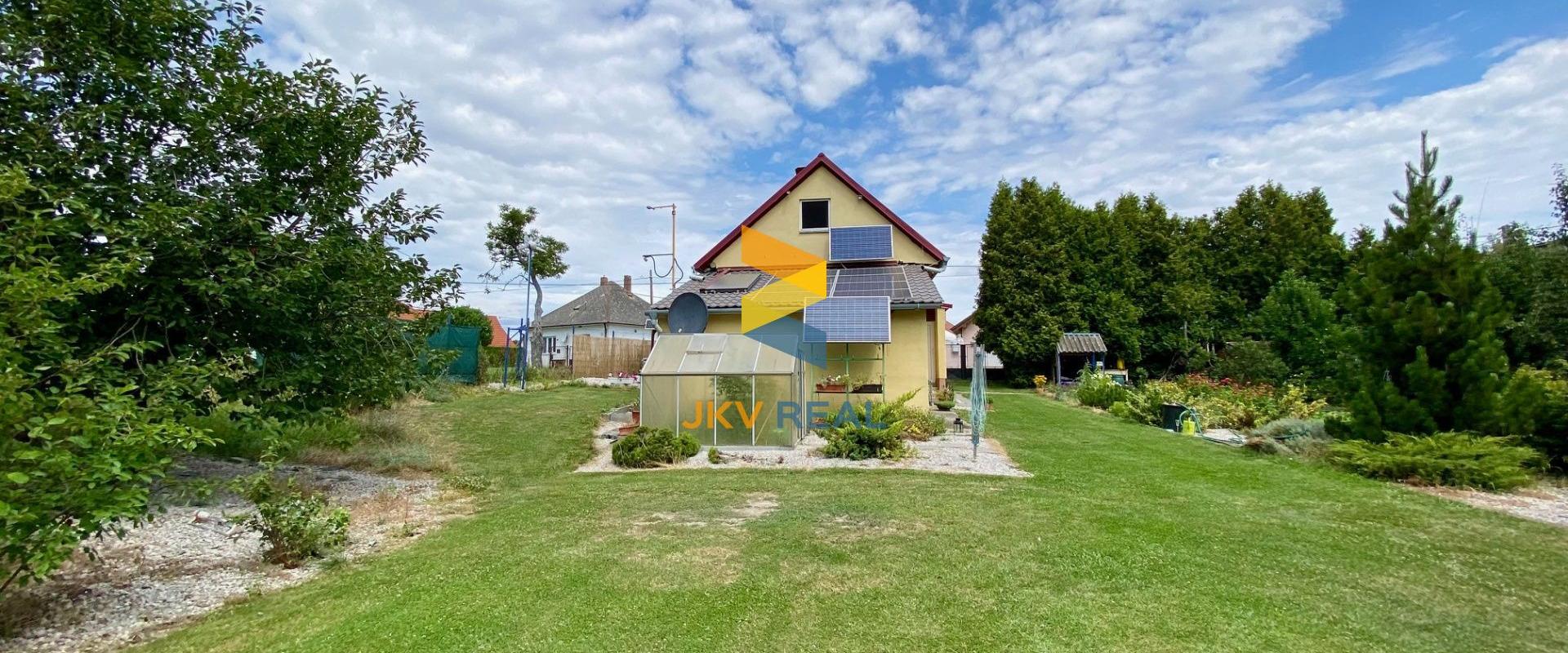 PREDANÝ - Dom s pozemkom 1.075 m2 - Nový Život - Eliášovce