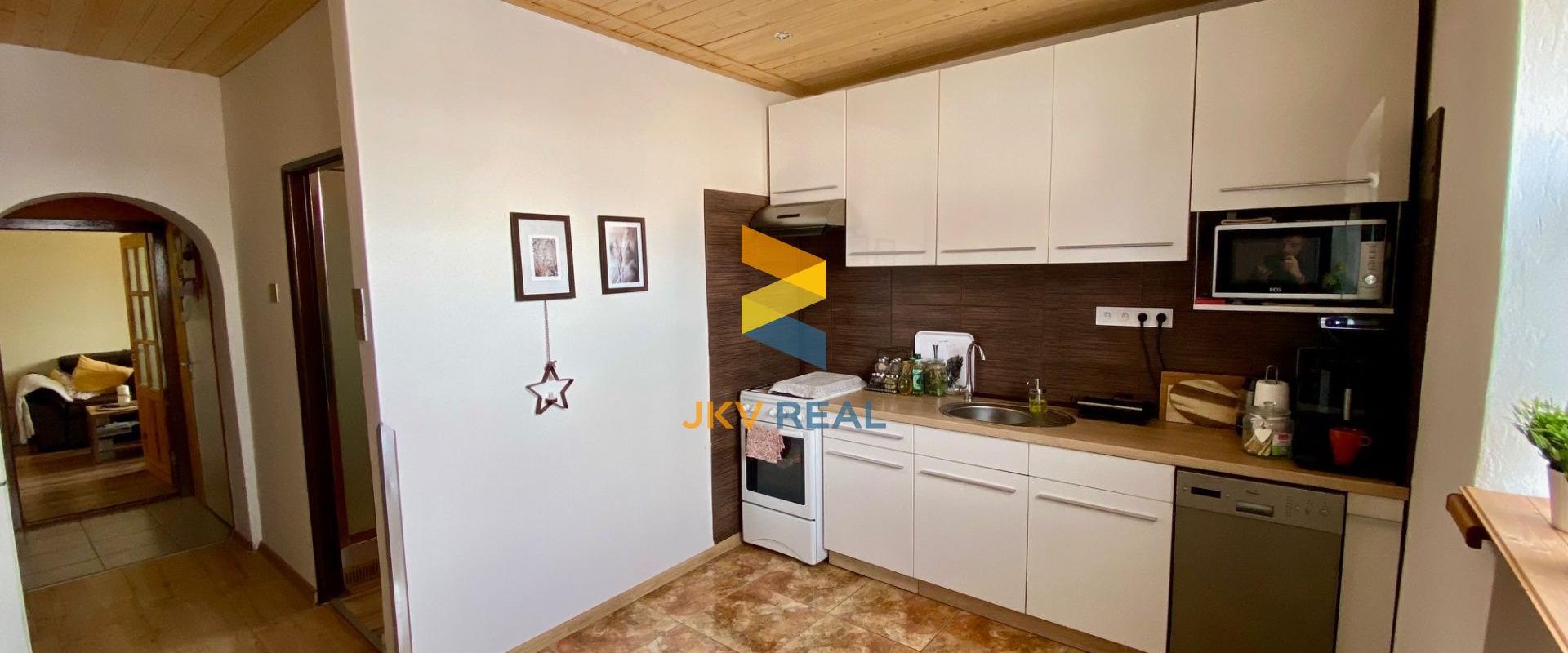 PREDANÝ - Dom s pozemkom 1.075 m2 - Nový Život - Eliášovce