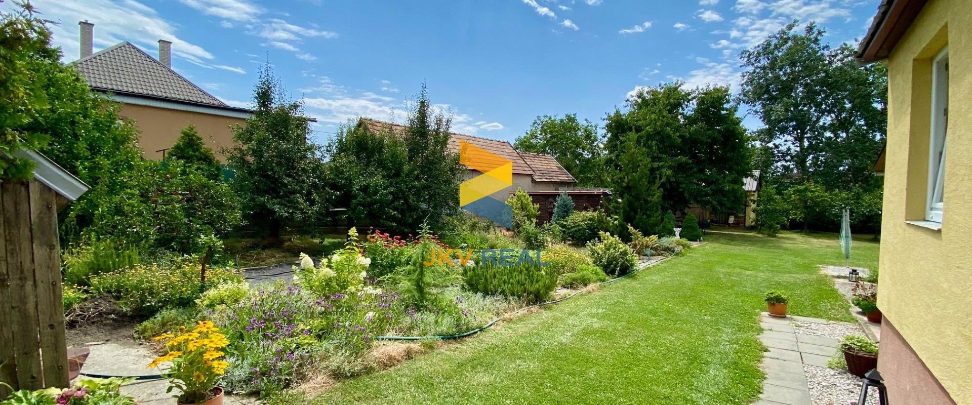 PREDANÝ - Dom s pozemkom 1.075 m2 - Nový Život - Eliášovce