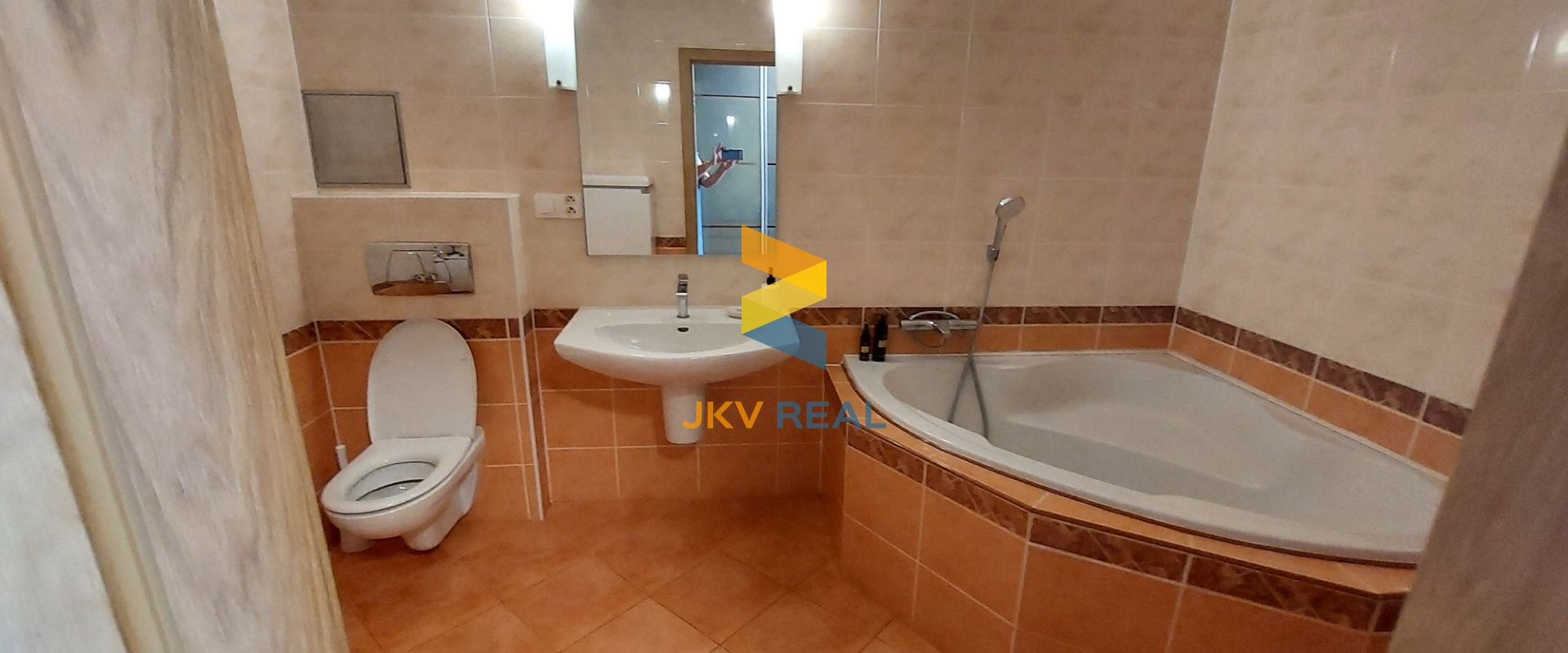 3D obhliadka - 3 izb. nový byt na Dolných Honoch