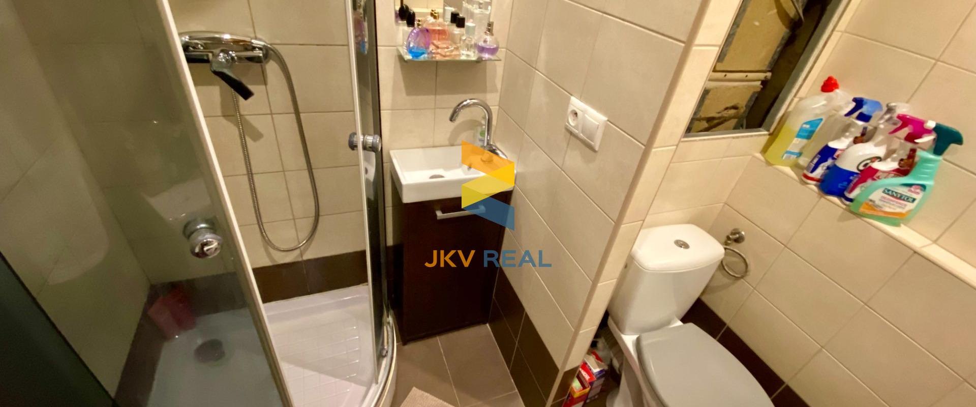 PREDANÉ - Zrekonštruovaný 1 izbový byt - Senec - centrum