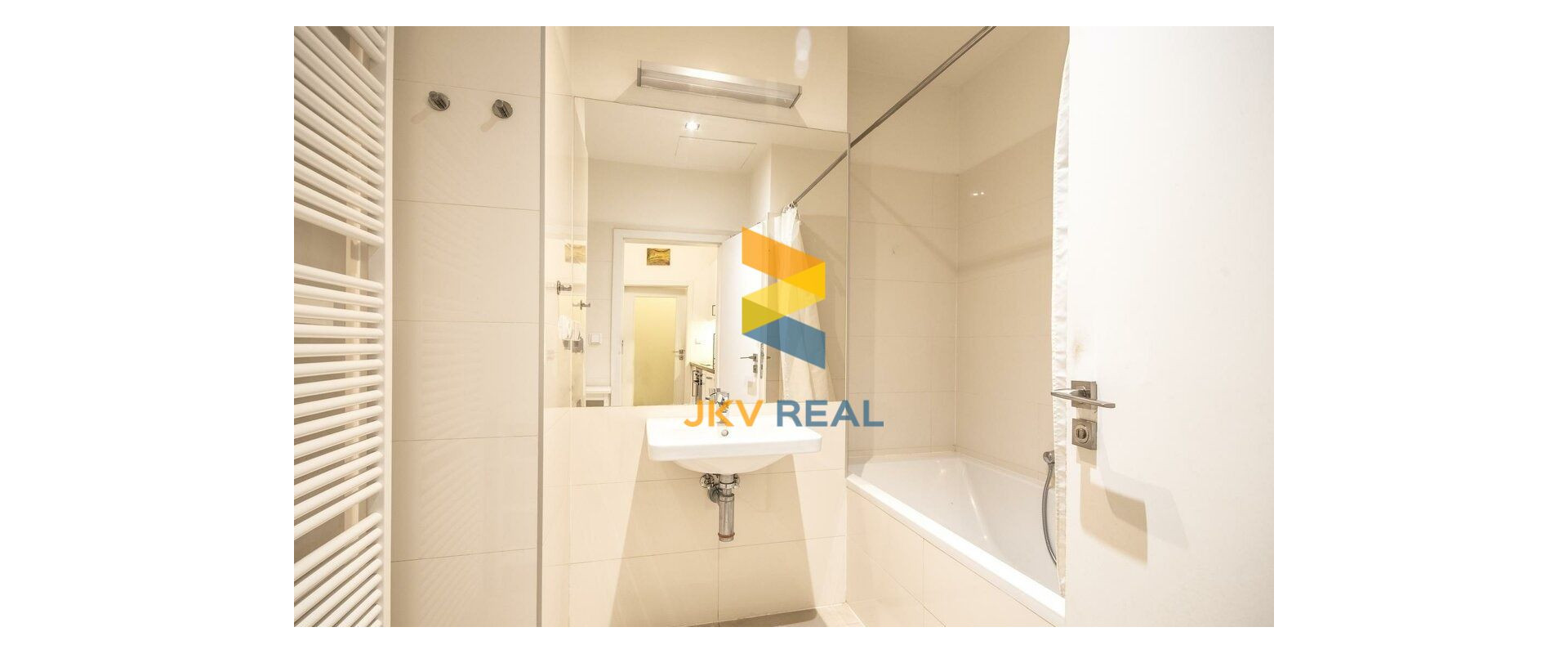 REZERVOVANÉ / EXKLUZÍVNE ! JKV REAL / Predaj krásneho 2 izbového bytu v Piešťanoch !