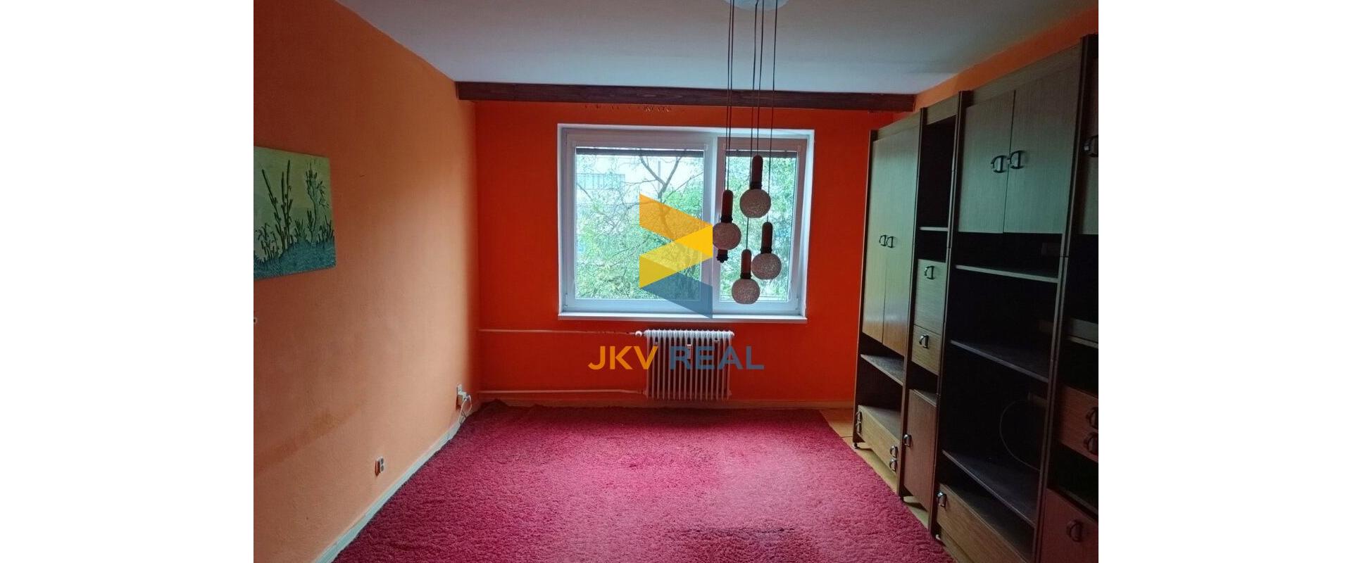 2 izbový byt s balkónom na predaj