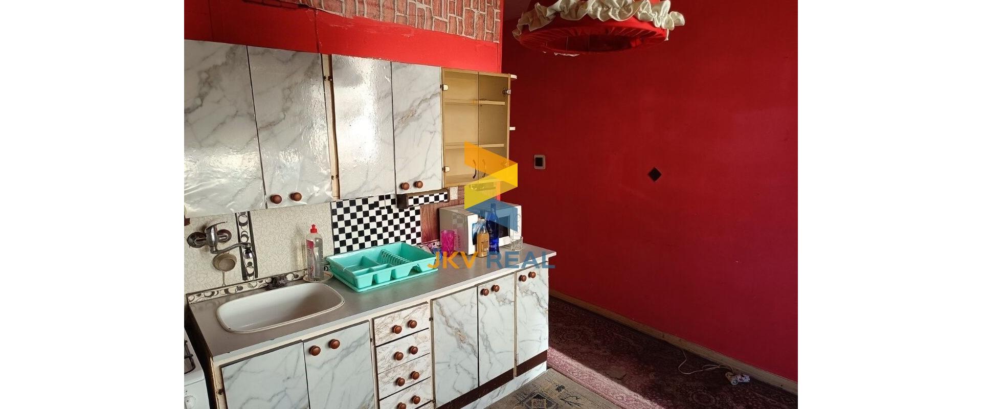 2 izbový byt s balkónom na predaj