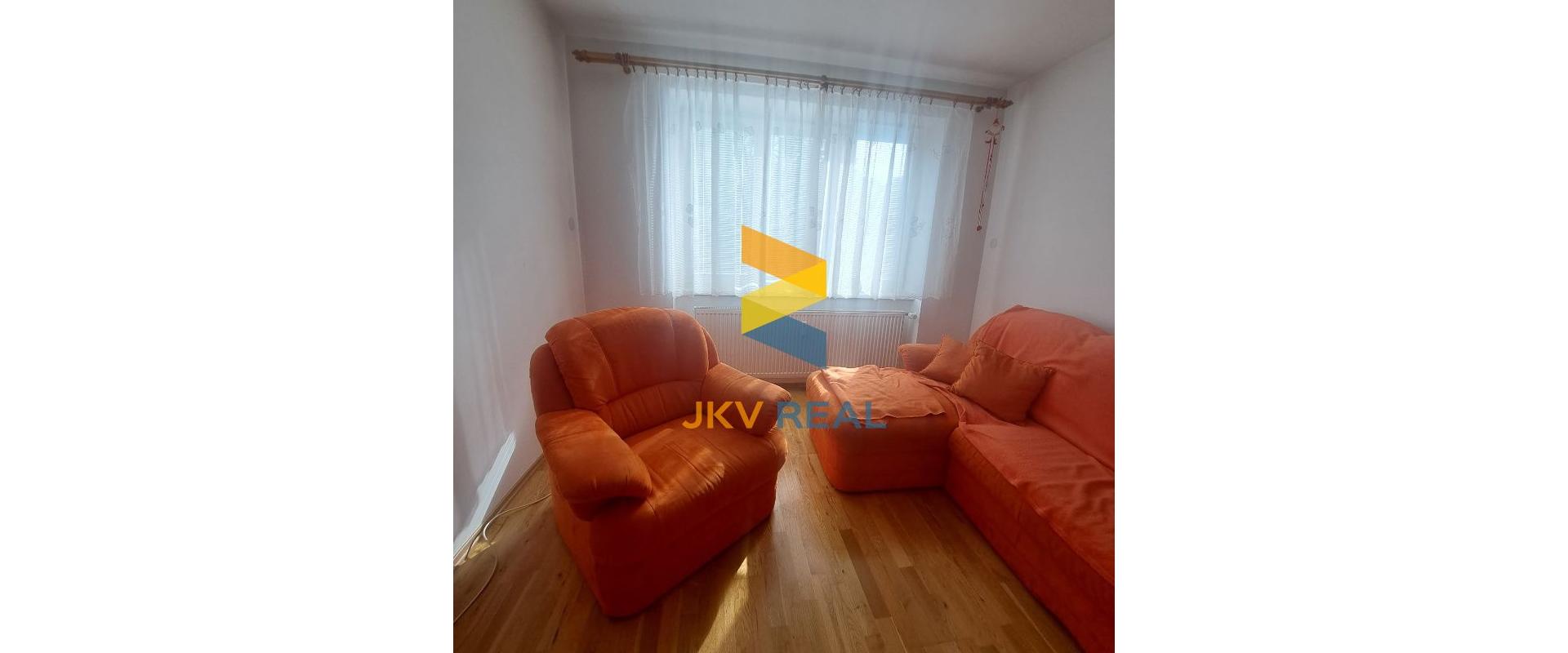 ZNÍŽENÁ CENA!!! - Na predaj priestranný 3 izbový byt v Považskej Bystrici