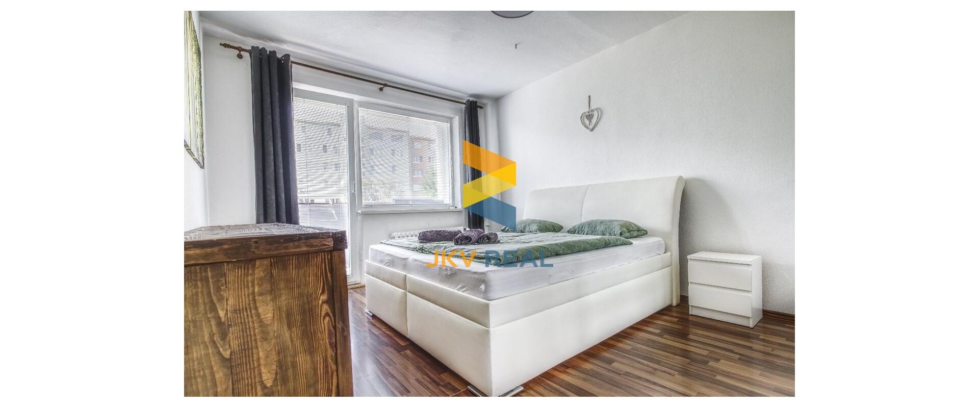 Znížená cena !!!Krásny 2 izbový byt po kompletnej rekonštrukcii vo vyhľadávanej lokalite !!!