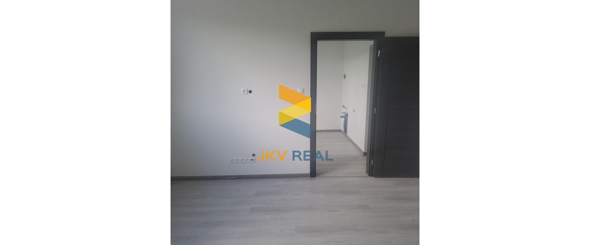 REZERVOVANÝ Na predaj 1 izbový byt po kompletnej rekonštrukcii v Dubnici nad Váhom