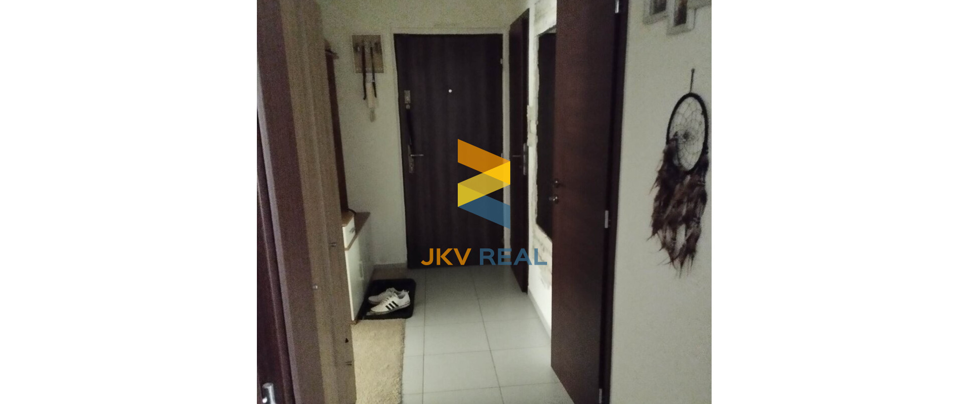 Znížená cena!Predaj 3 izbový byt Nové Zámky