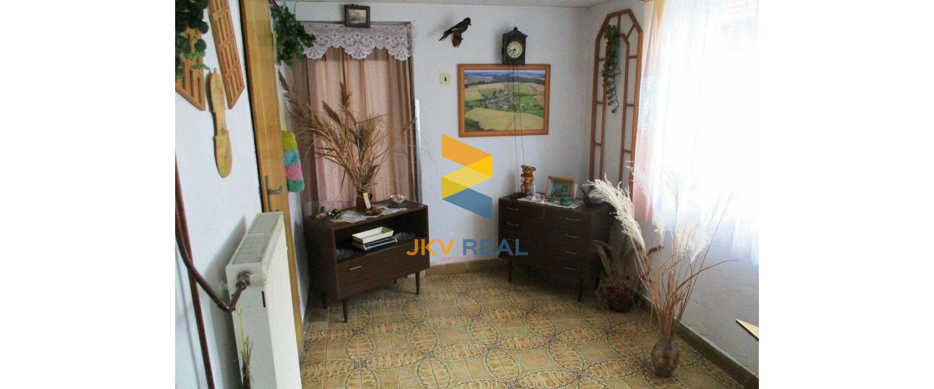 REKREAČNÁ CHALUPA DRAHOVCE