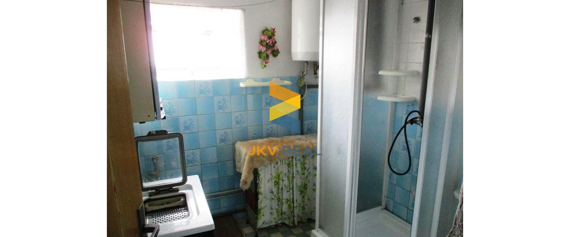 REKREAČNÁ CHALUPA DRAHOVCE