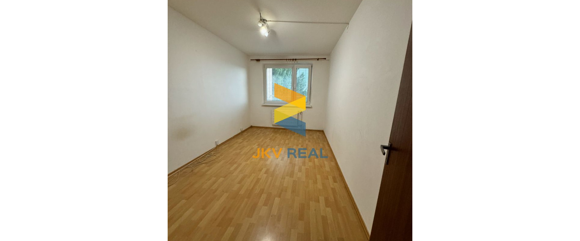 PREDANY, Exkluzívne na predaj 3 izbový byt len na skok od centra, Prešov ulica Kotradová