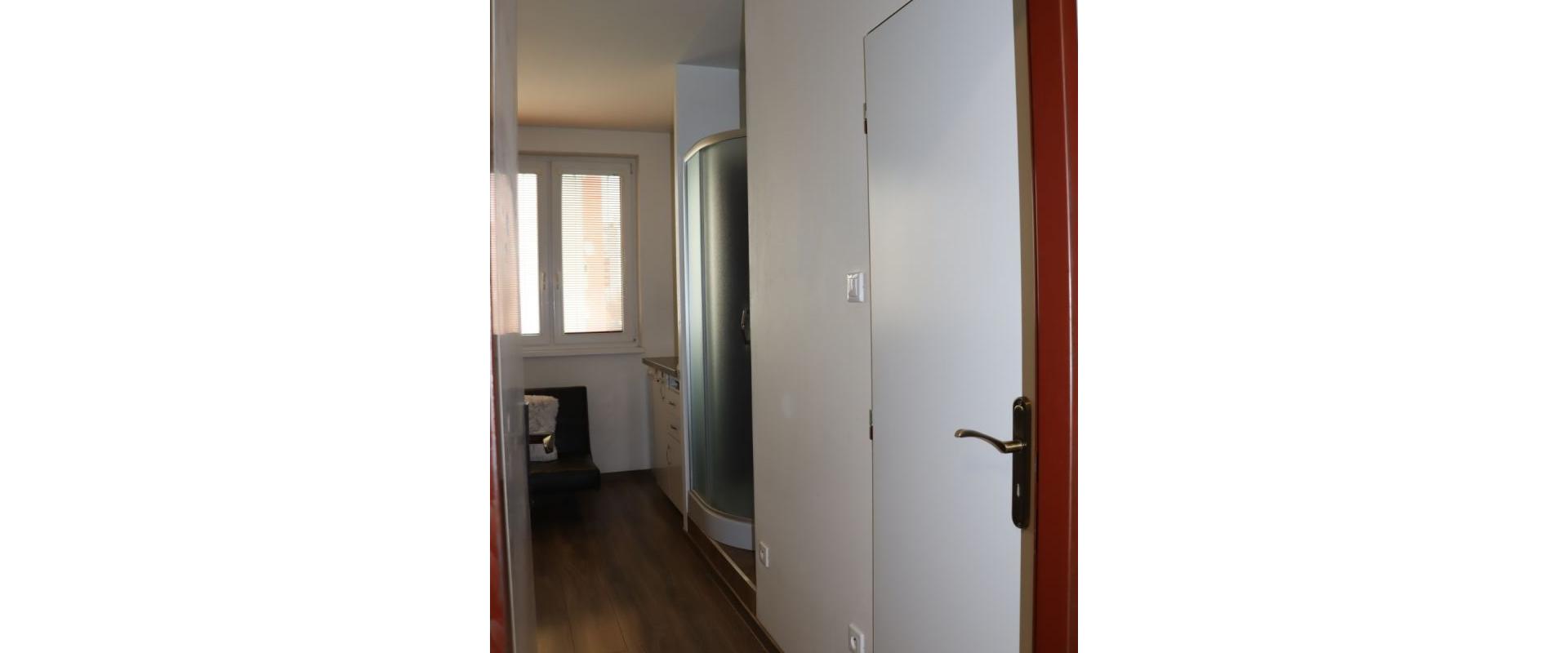 Rezervované - Na predaj 4 izbový nadštandardne veľký byt + 3D OBHLIADKA / JKV REAL