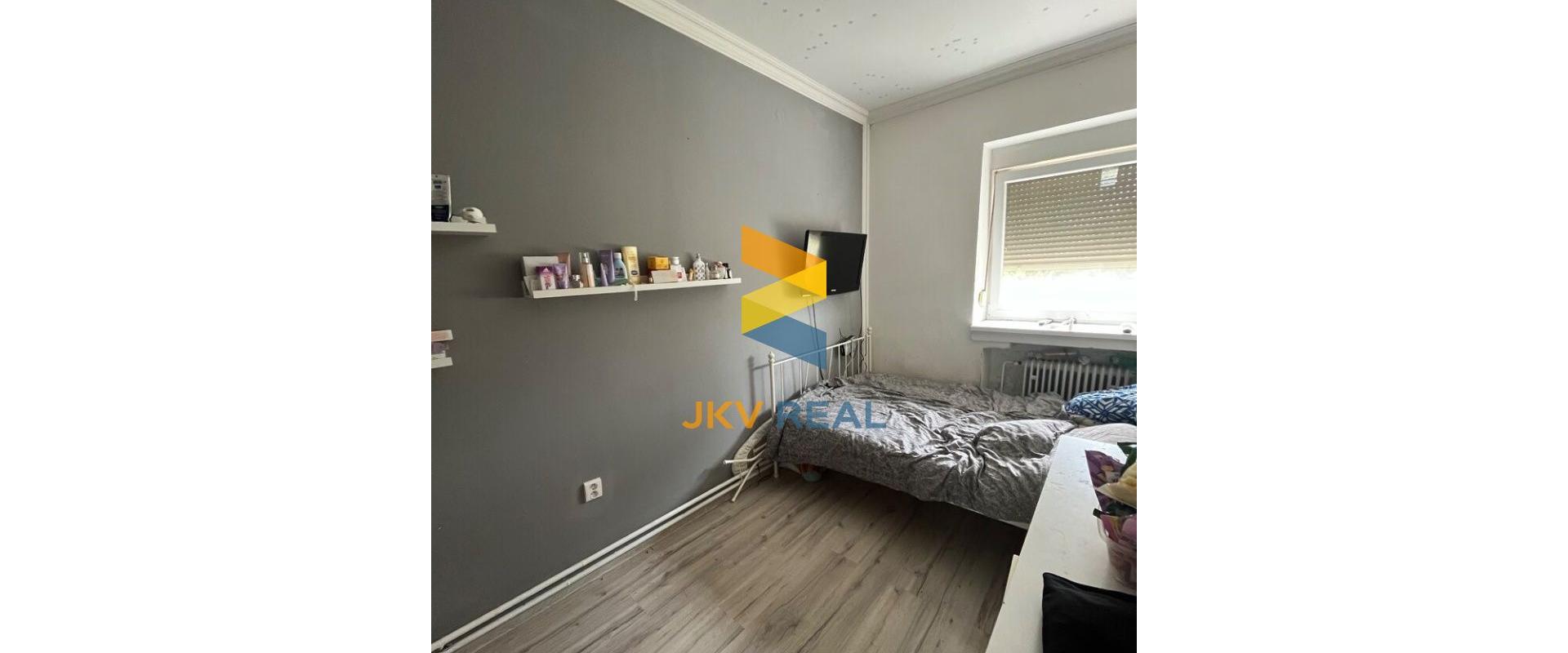 Priestranný, 3-izbový byt, so záhradou a garážou