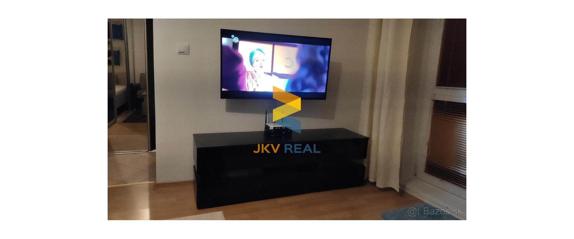 TOP- Prenájom štýlový 1,5 izbový byt, Palárikova ul., Košice centrum