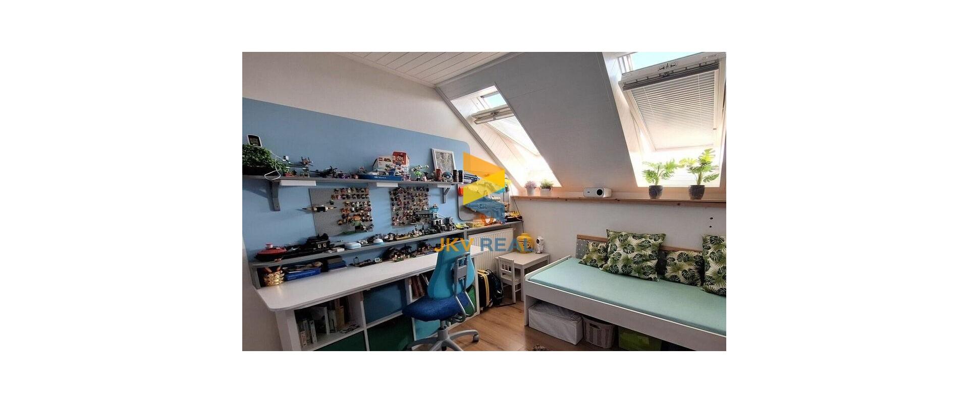 JKV Real ponúka na predaj dom v obci Malé Leváre.