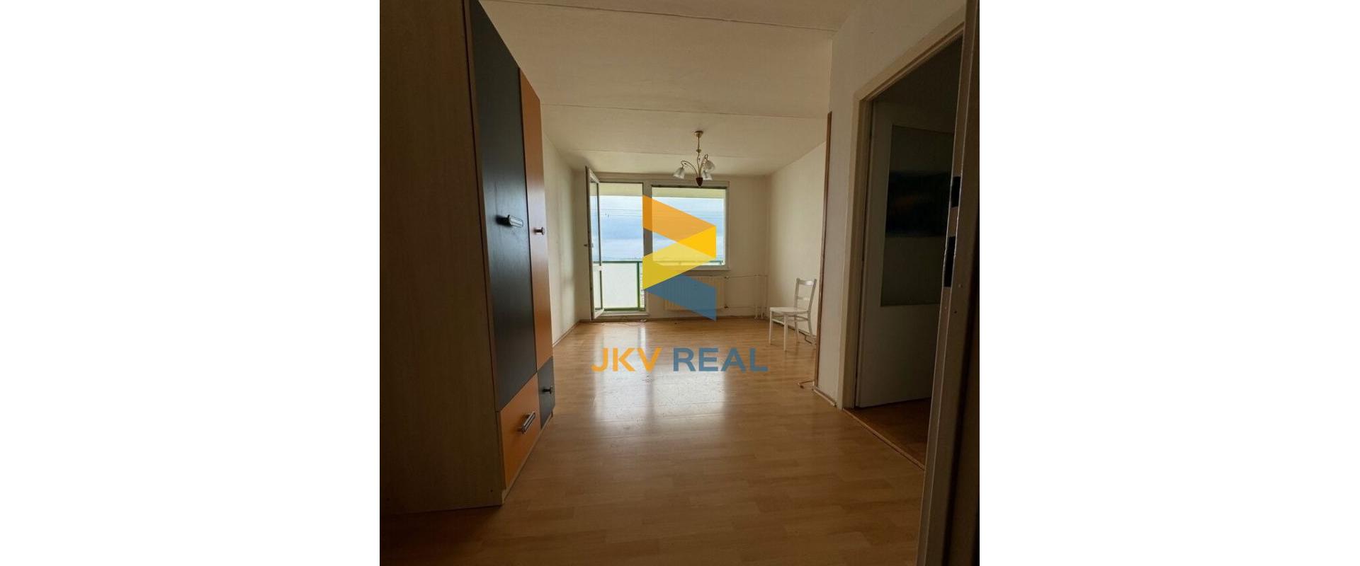 PREDAJ - 1 izbový byt s loggiou - Terasa, Moldavská