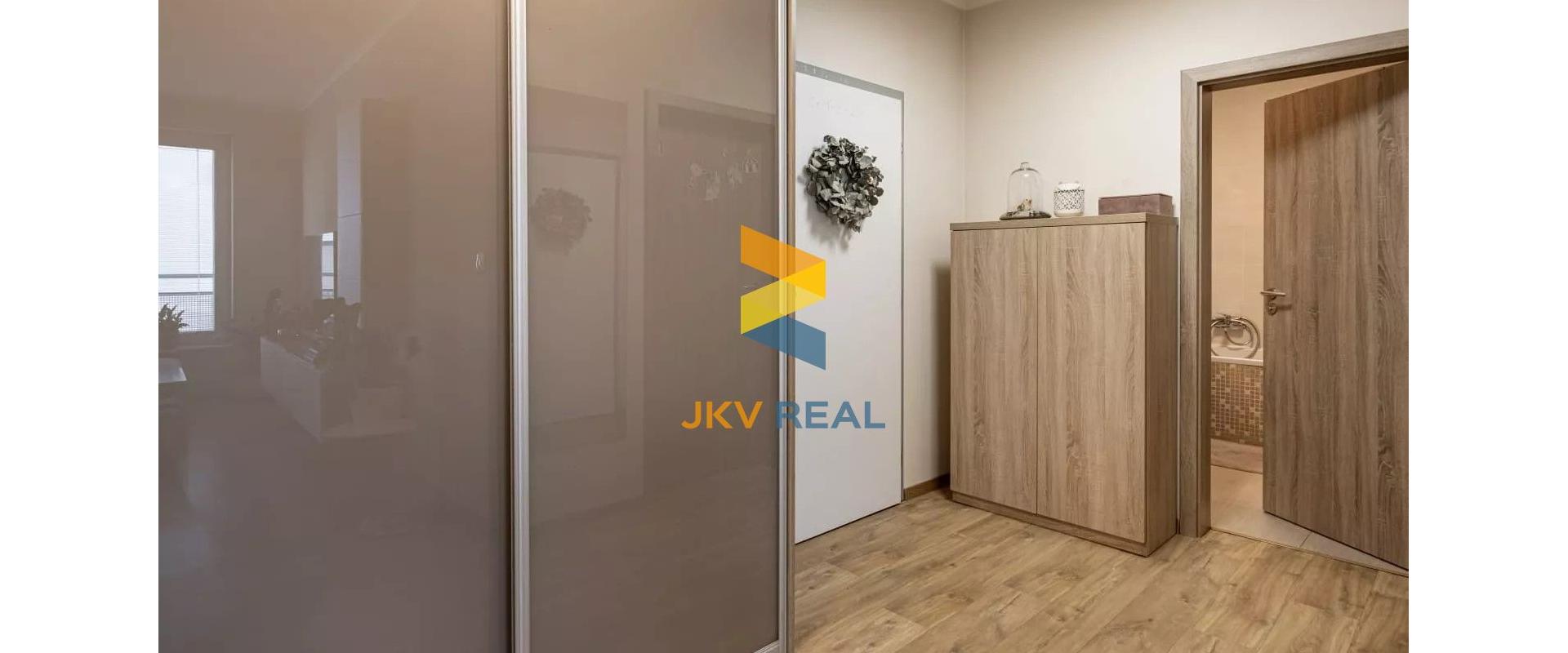 VEĽKÝ 3 - IZBOVÝ BYT 92M2  NA PREDAJ - PIEŠŤANY-CENTRUM