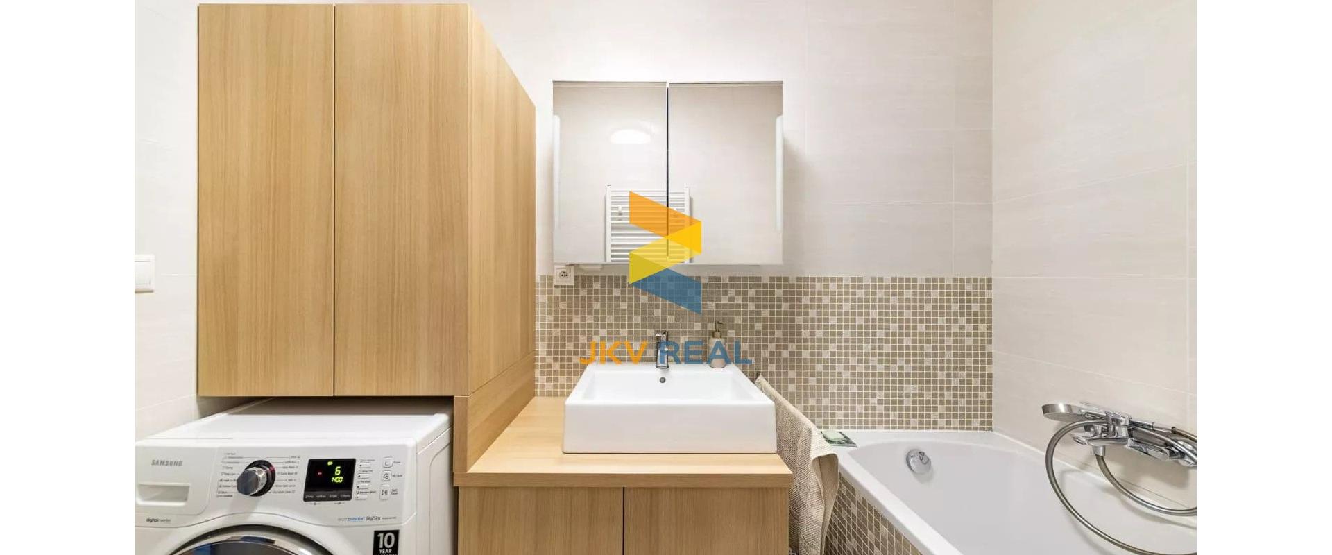 VEĽKÝ 3 - IZBOVÝ BYT 92M2  NA PREDAJ - PIEŠŤANY-CENTRUM