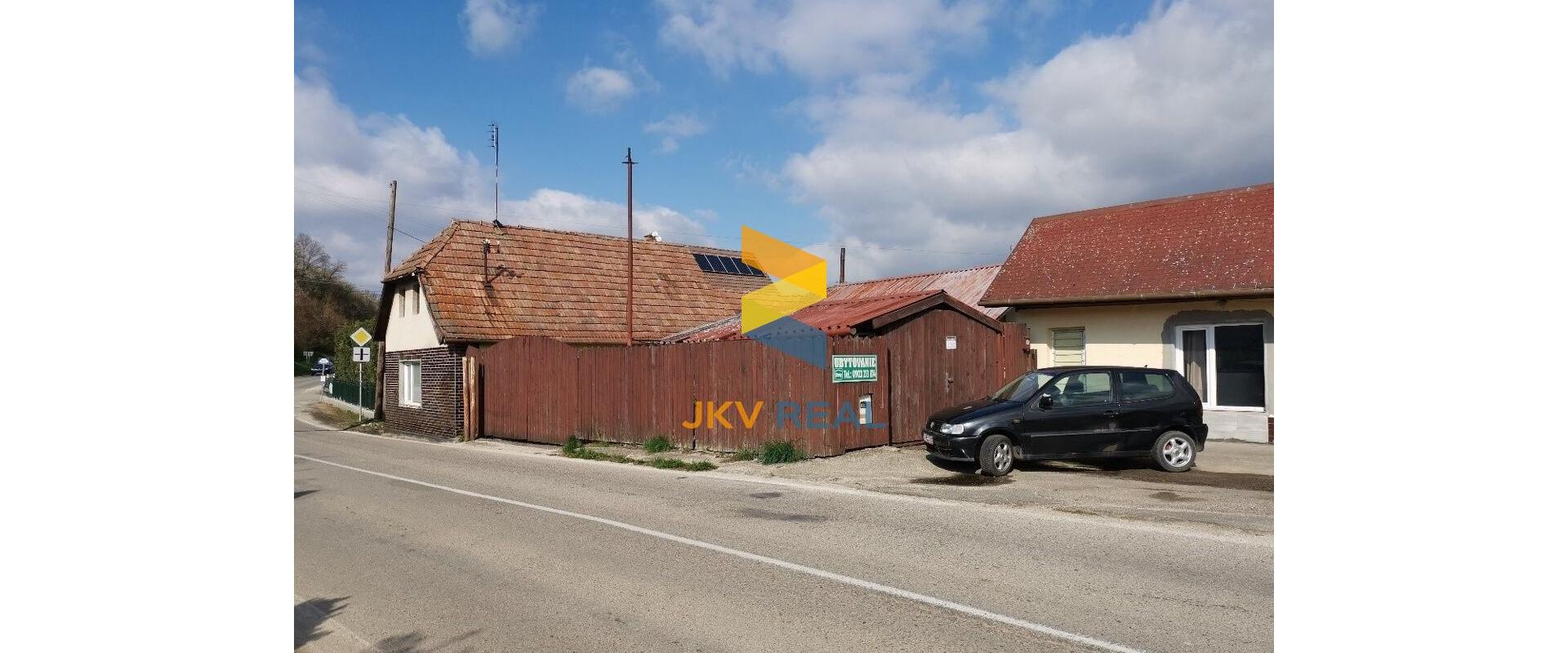 ZNÍŽENÁ CENA !!!Na predaj dom v Skalke nad Váhom /skvelá investičná príležitosť/