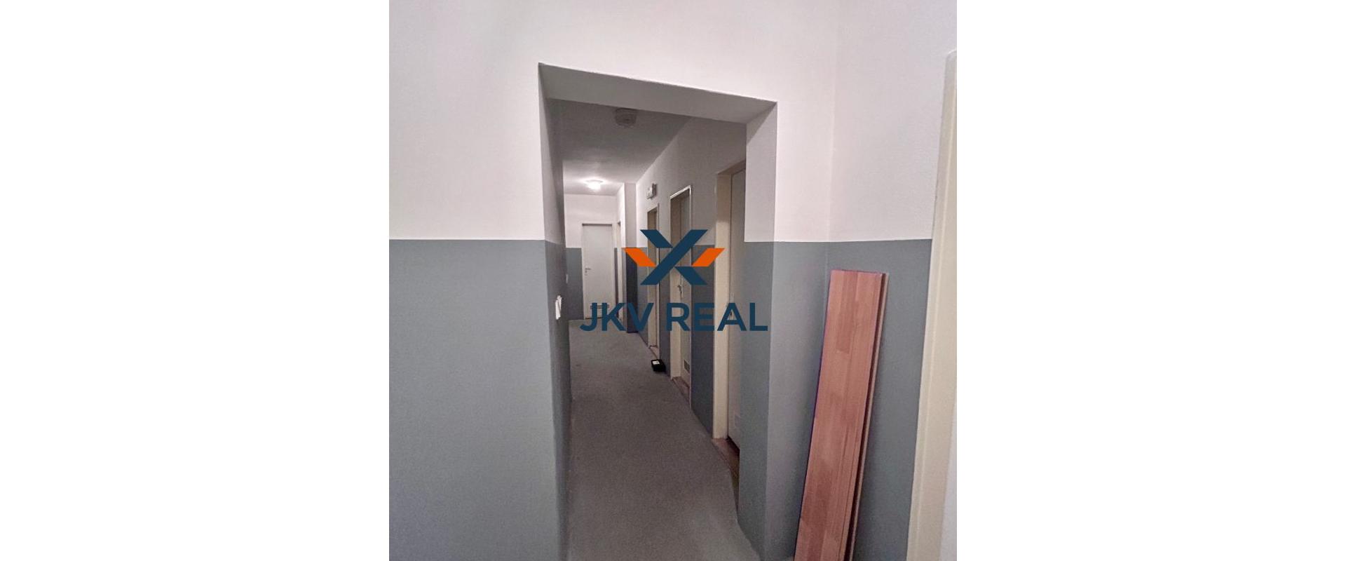 Pekný 2i byt v staršej novostavbe v Dúbravke