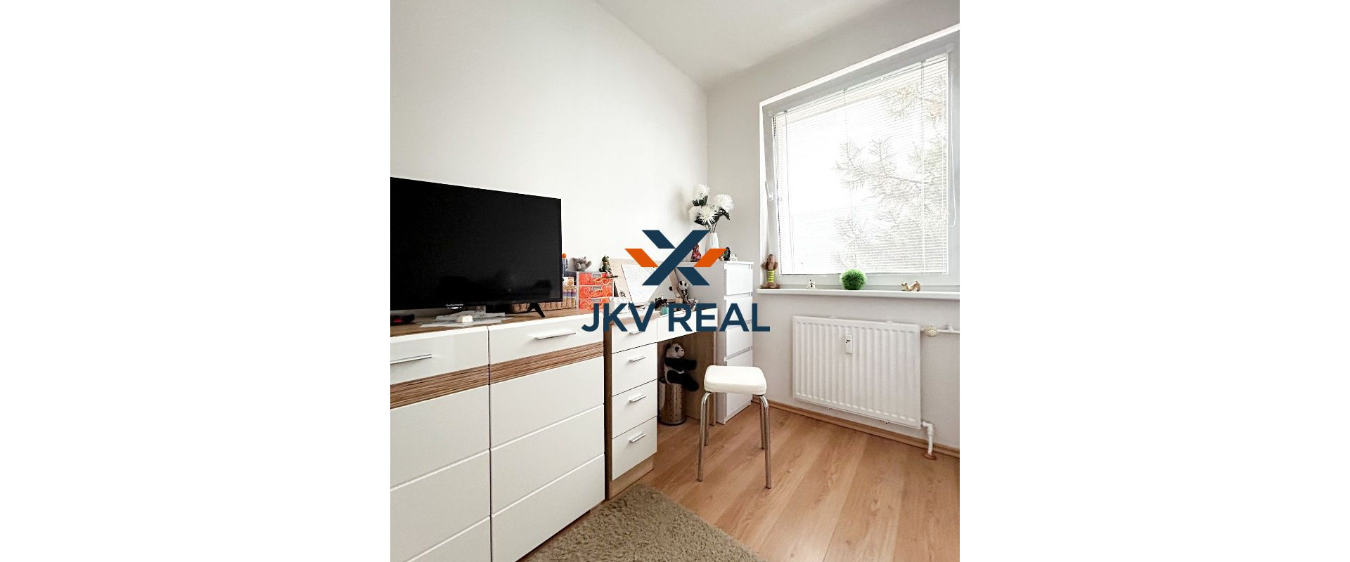 REZERVOVANÉ - NÁDHERNÝ 2 IZBOVÝ BYT na predaj v Ružinove!