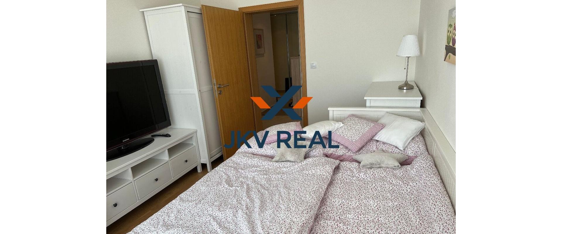 Na predaj priestranný 3 izbový byt v Ružinove.