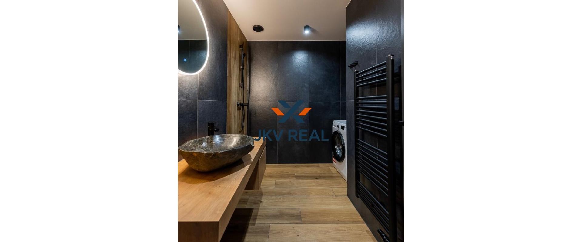 2 IZBOVÝ LUXUSNÝ KOMPLETNE ZARIADENÝ BYT- EUPHORIA